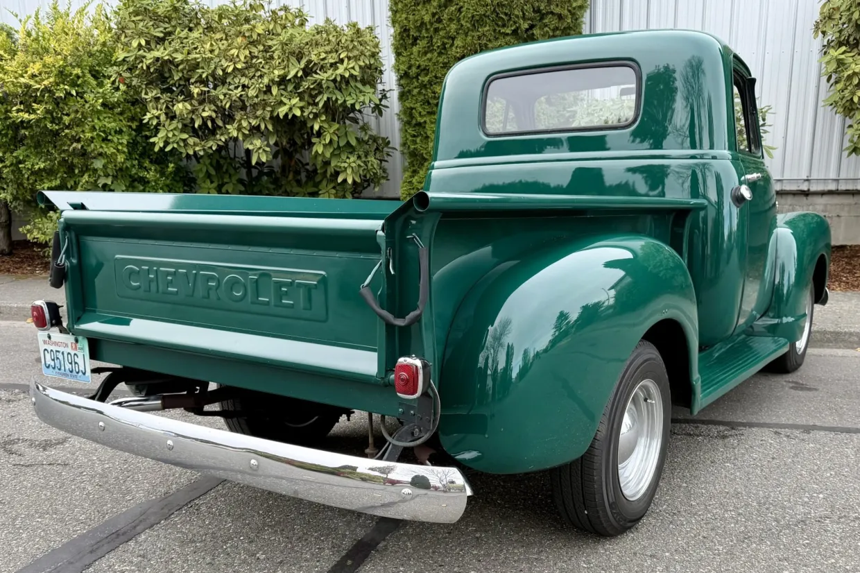 
								1952 Chevrolet 3100 Pickup full									