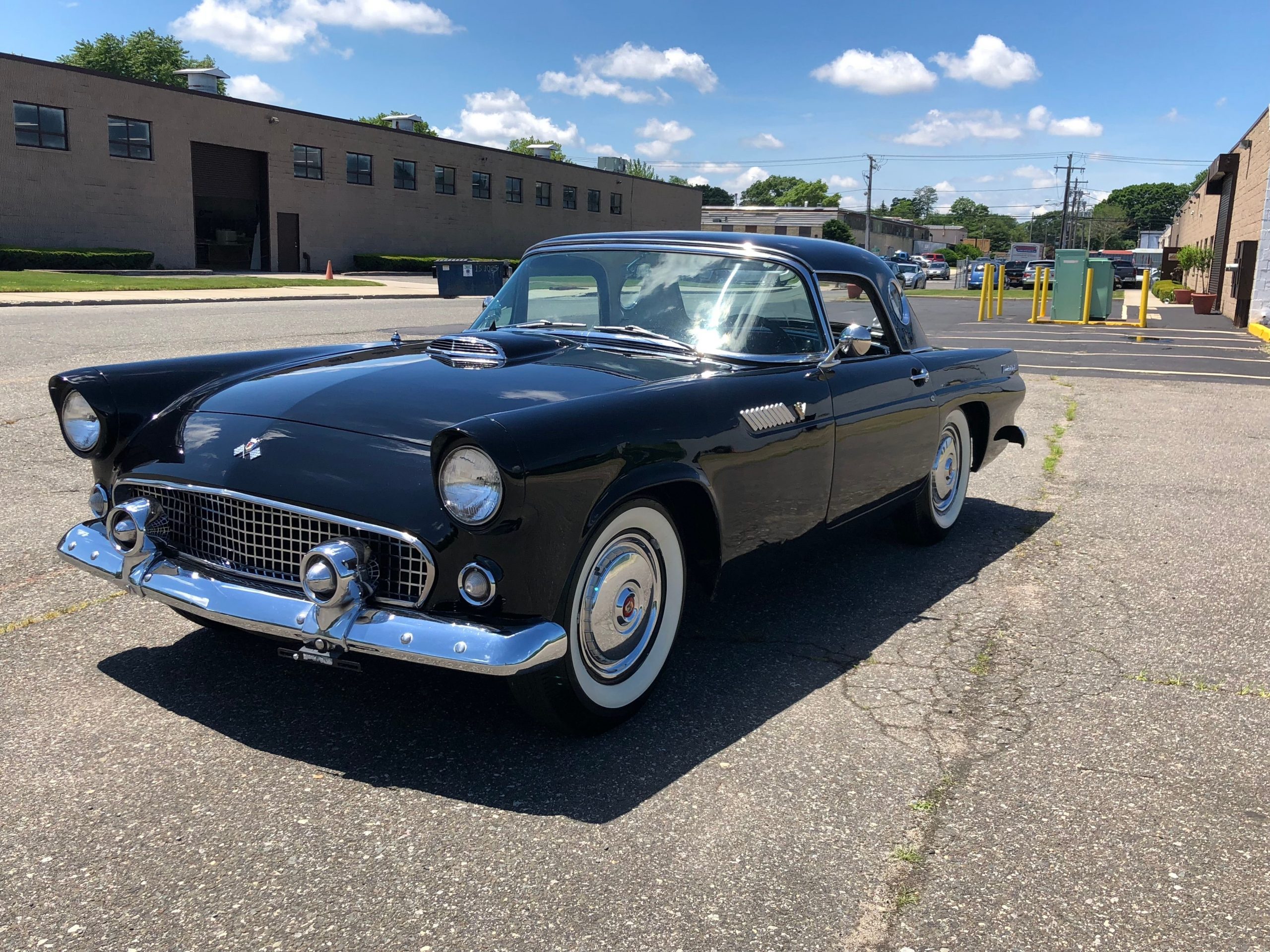 
								Ford Thunderbird full									