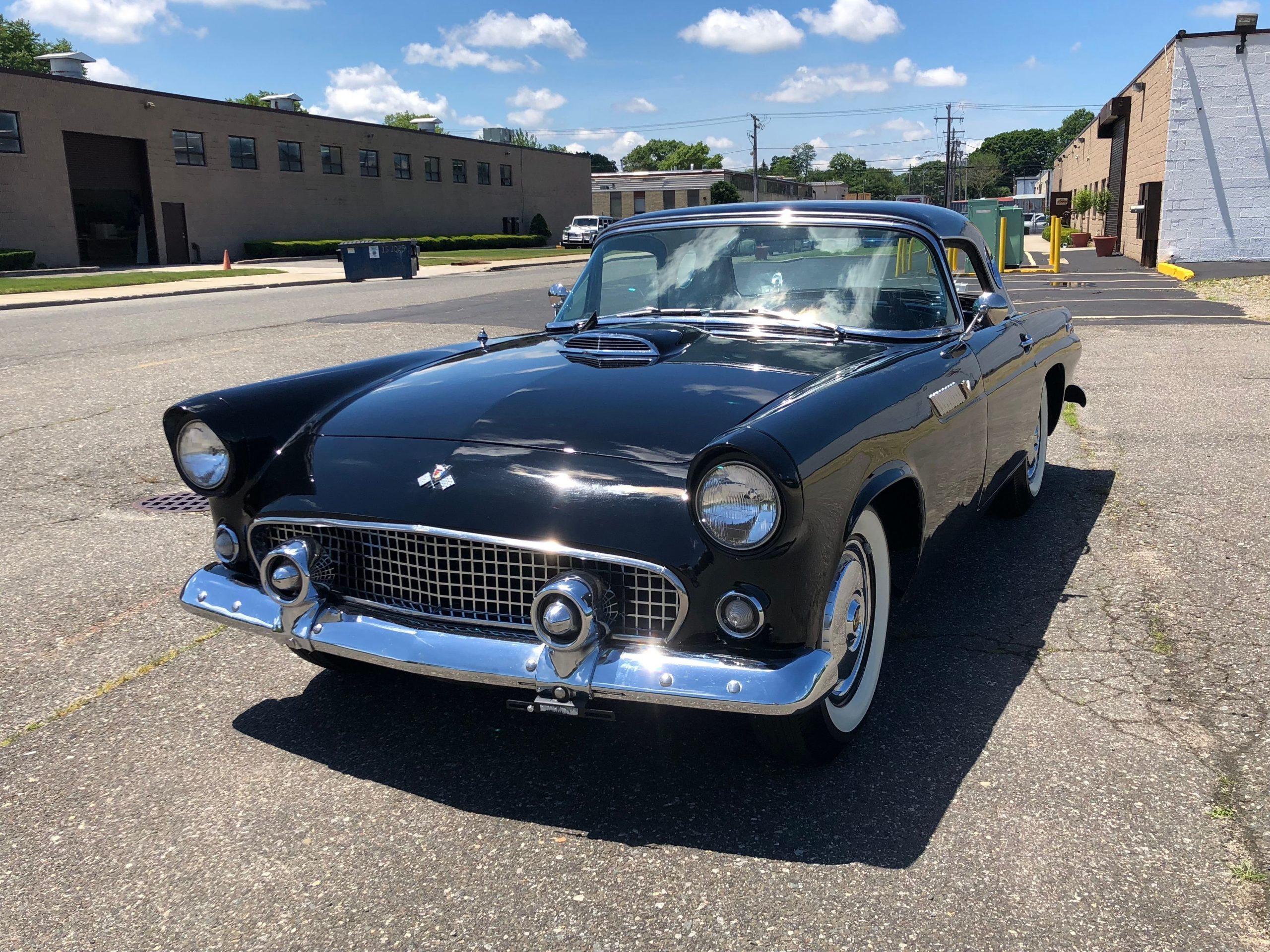 
								Ford Thunderbird full									