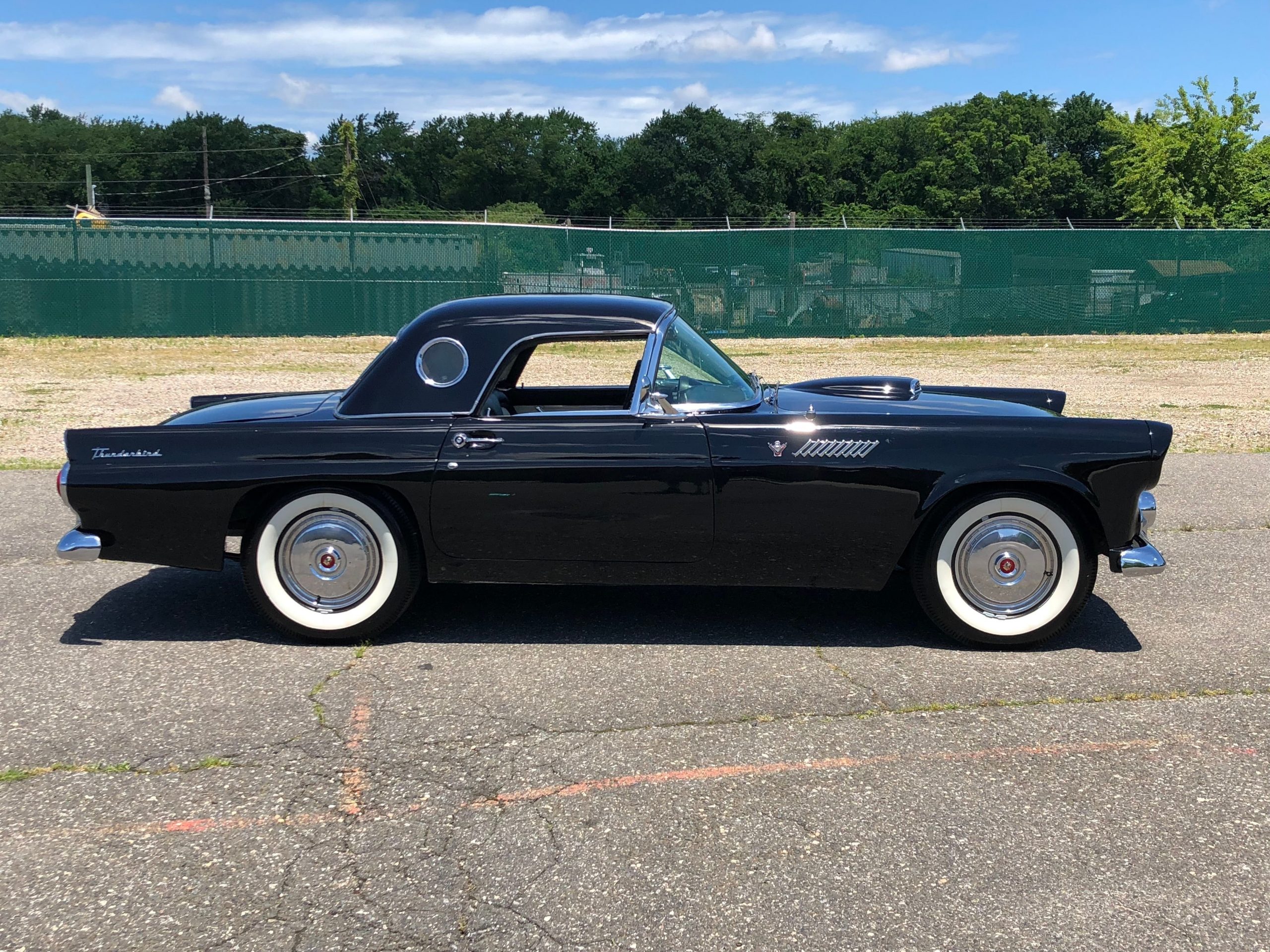 
								Ford Thunderbird full									