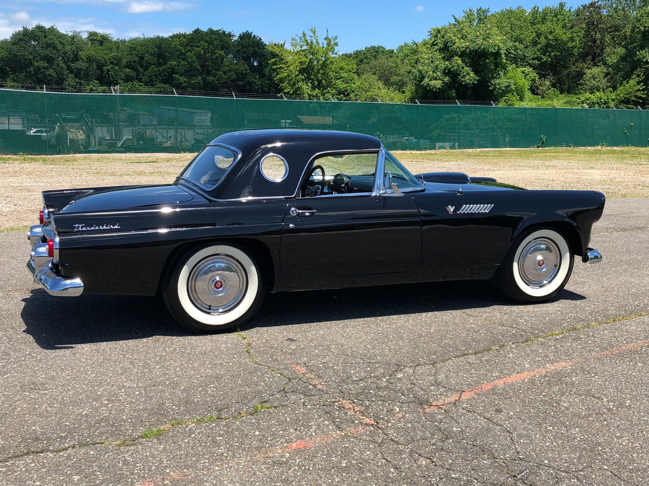 
								Ford Thunderbird full									