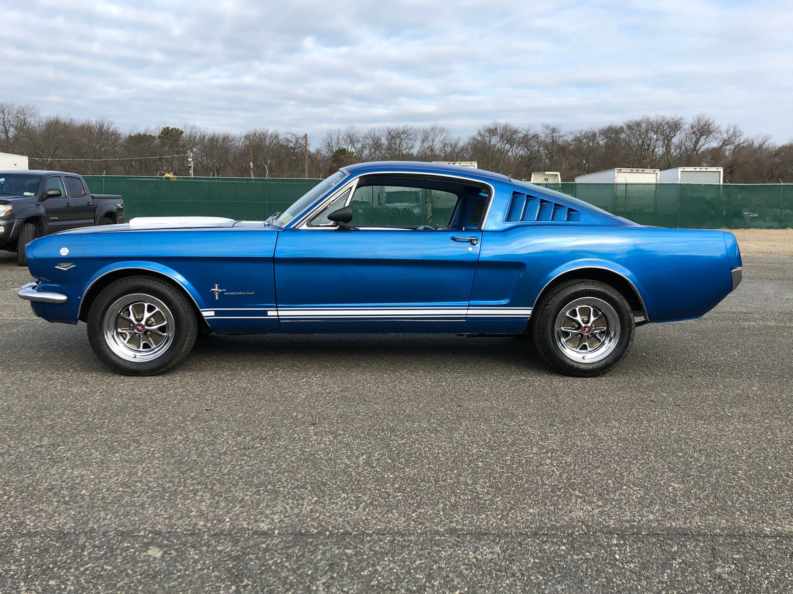 
								1966 FORD MUSTANG FASTBACK 289 V8 full									