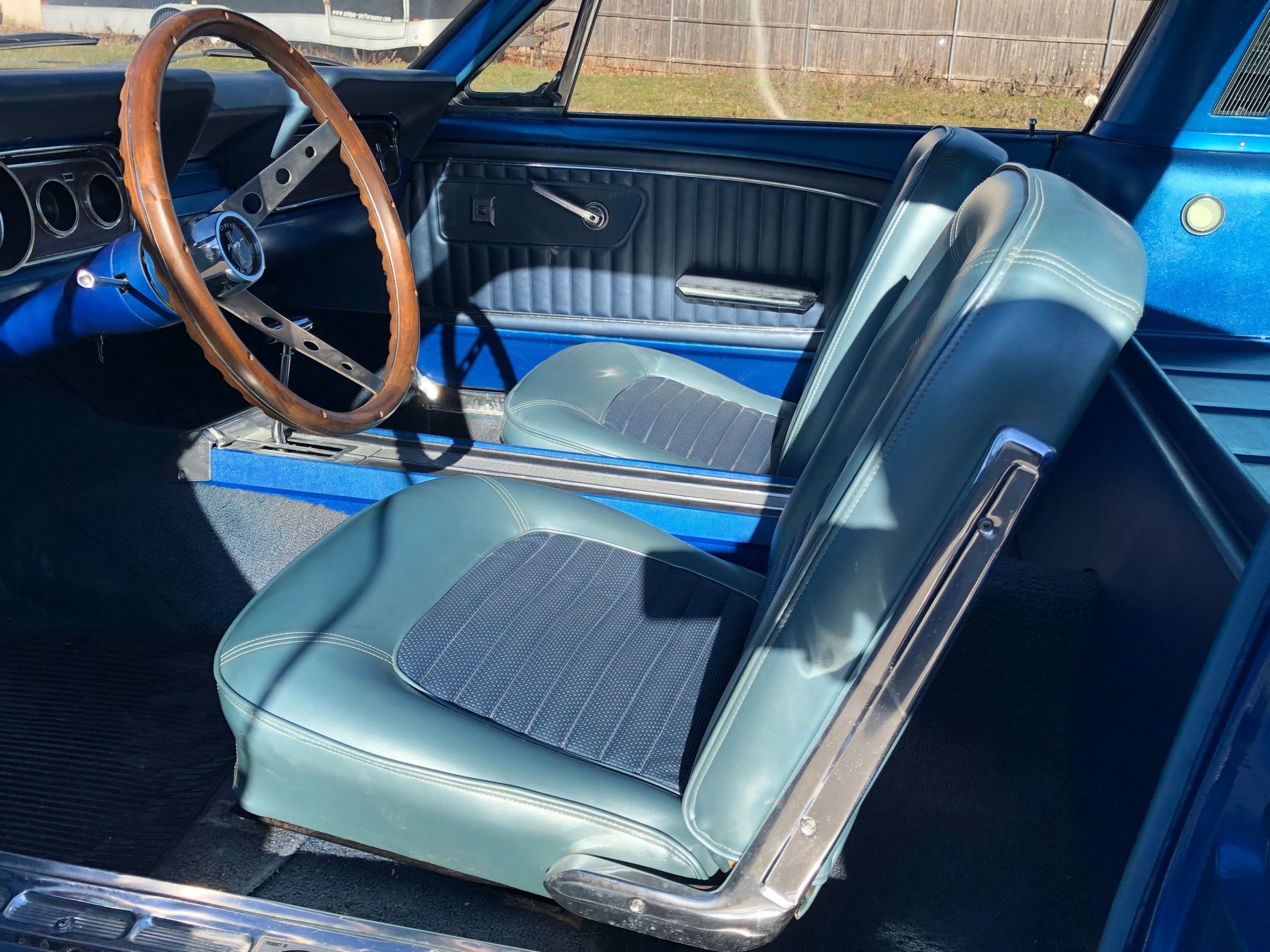 
								1966 FORD MUSTANG FASTBACK 289 V8 full									