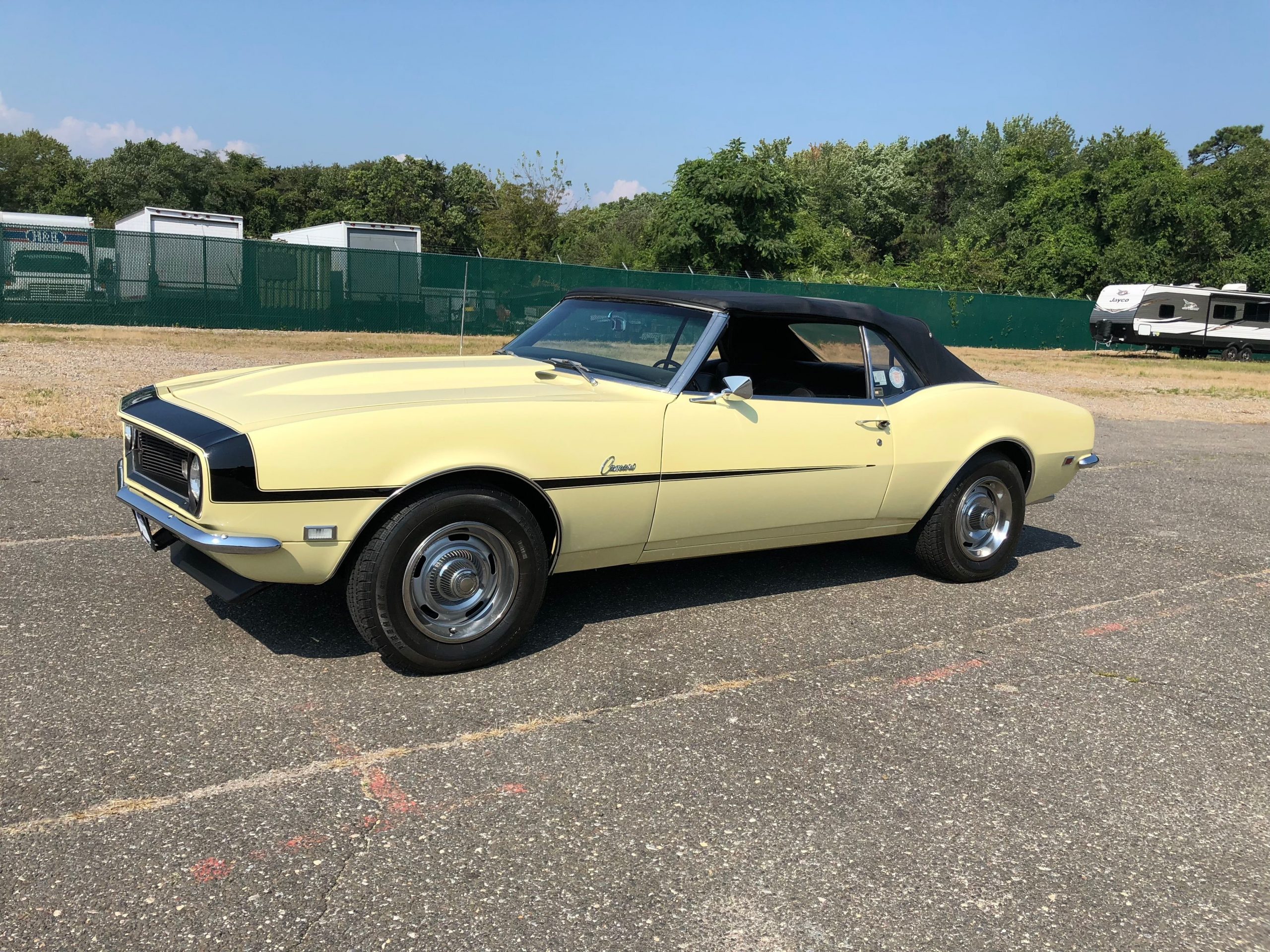
								Chevrolet Camaro 1968 full									