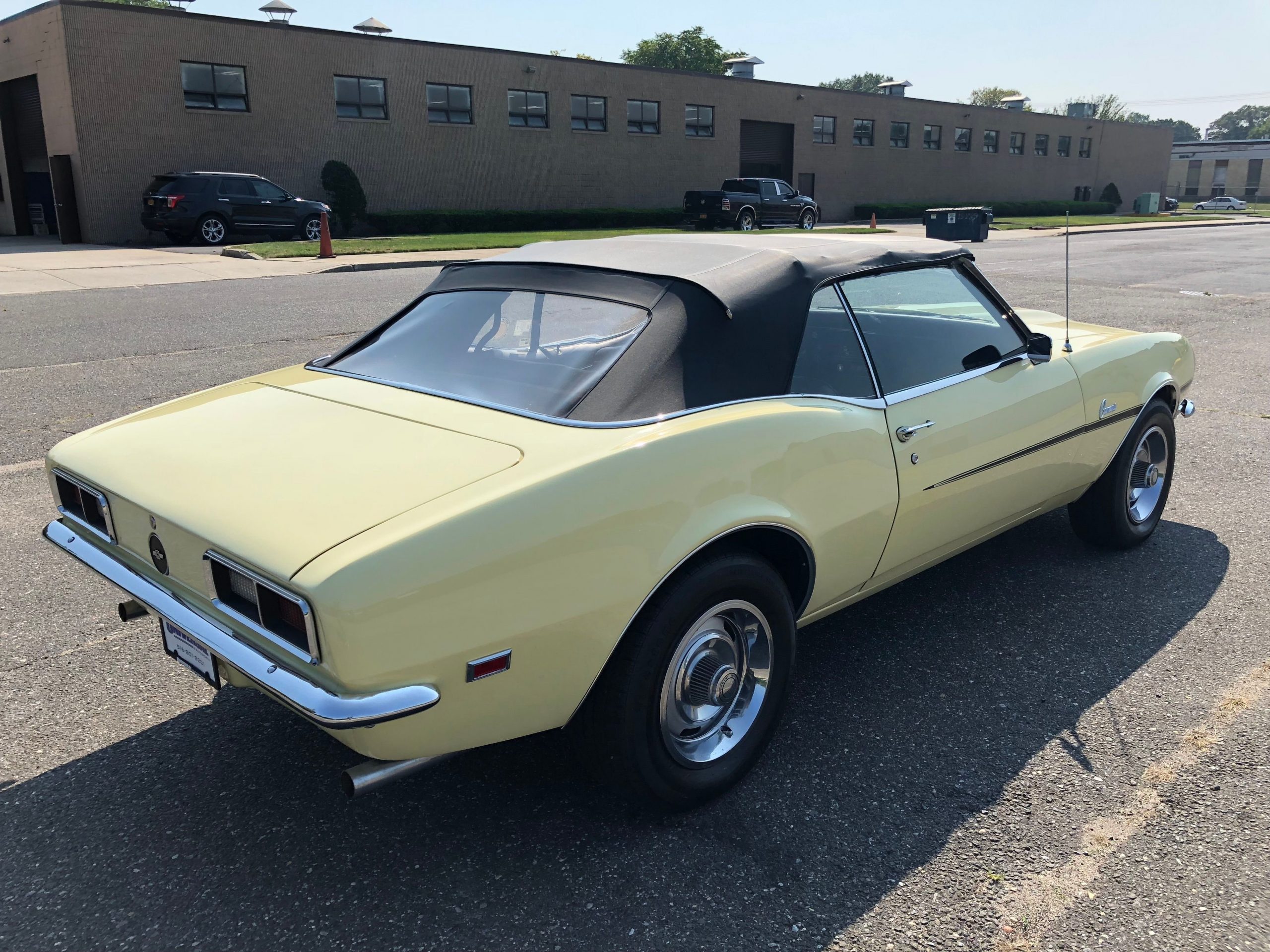 
								Chevrolet Camaro 1968 full									