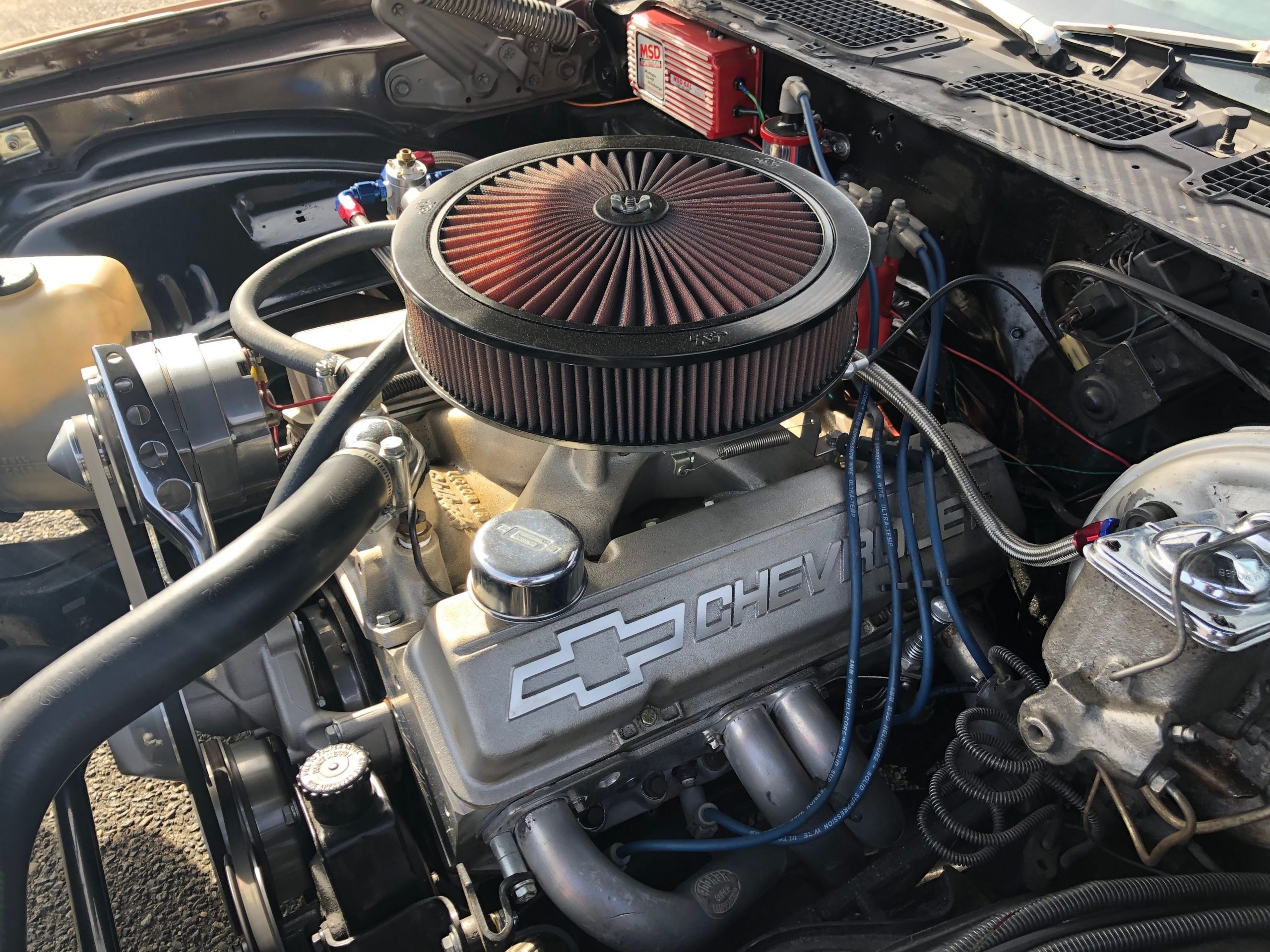 
								Chevrolet Camaro full									