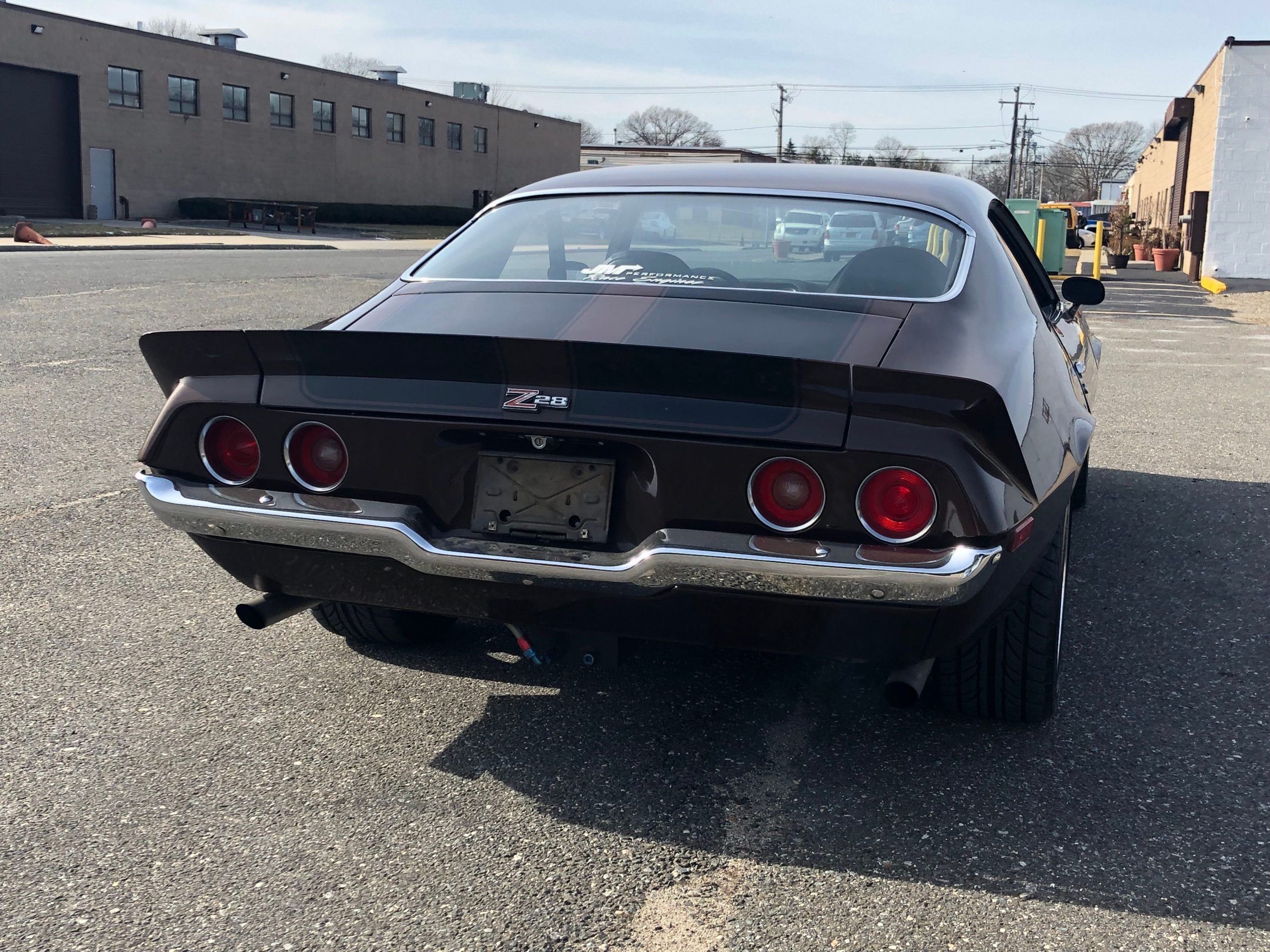 
								Chevrolet Camaro full									