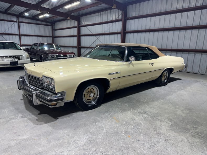 
								1975 Buick LeSabre Convertible full									
