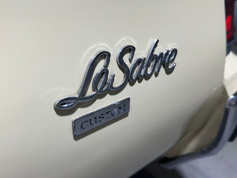 
								1975 Buick LeSabre Convertible full									