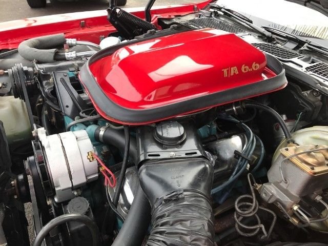 
								Pontiac Trans Am 6.6 Liter full									